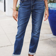 Judy Blue Mid Rise Cuffed Boyfriend Straight Leg Jeans