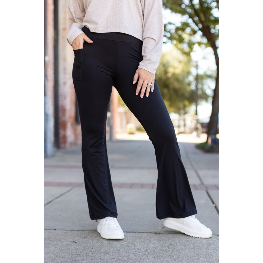 Ready to Ship | The Vanessa 30 - Black Bootcut Leggings
