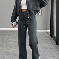 203945e1-b2c7-4228-9e92-ea4ed43e942e-Max