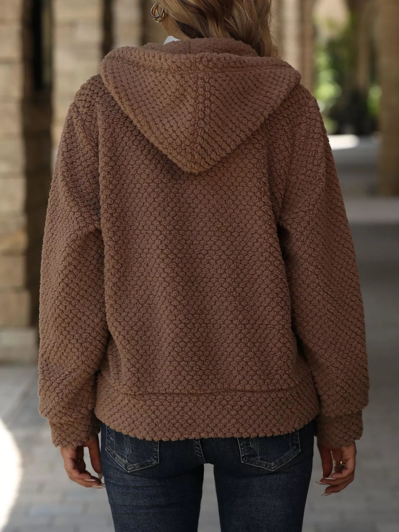 24dd84e5953f4a65b12b1534c85cb3dd-Max-Origin