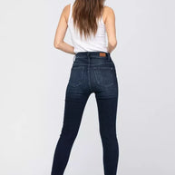 3c6b1b97-b5c4-4967-945c-8f29b1ef897f-Max-Origin