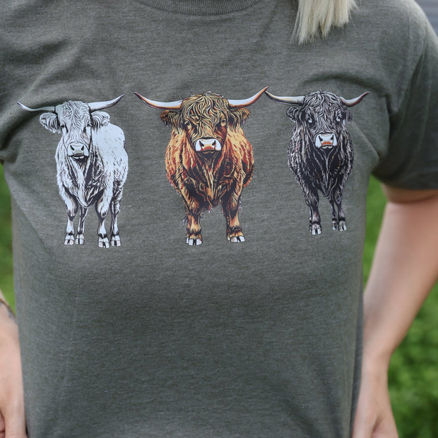 Tres Longhorns Graphic Tee
