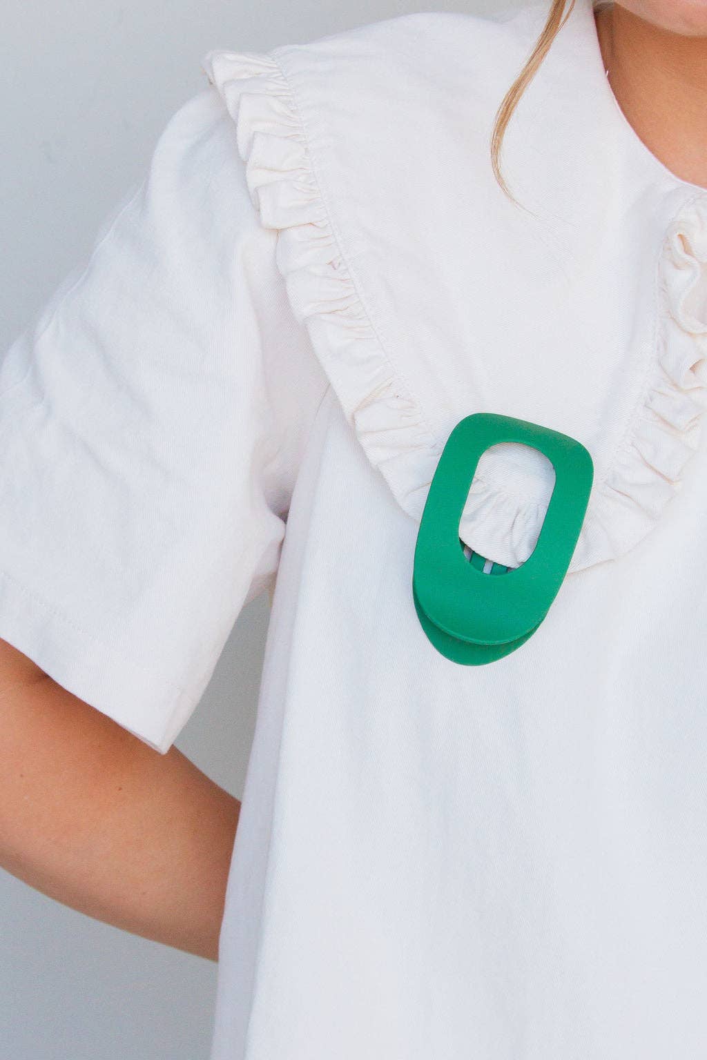 Circle Cutout Flat Claw Clip