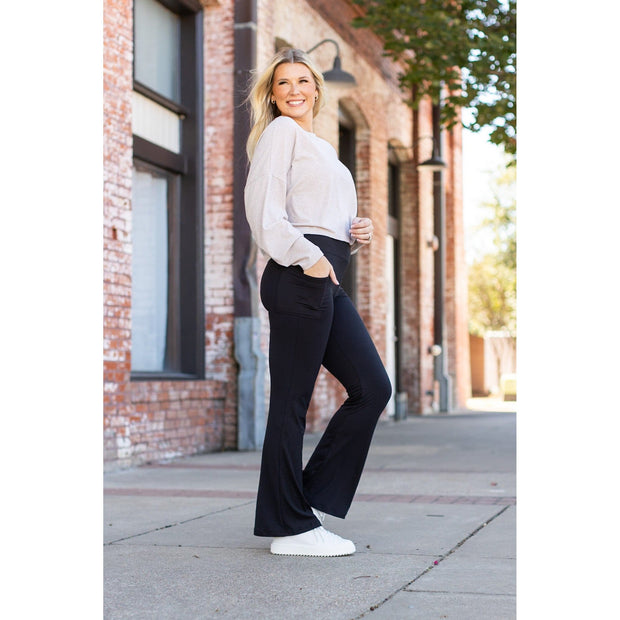 Ready to Ship | The Vanessa 30 - Black Bootcut Leggings