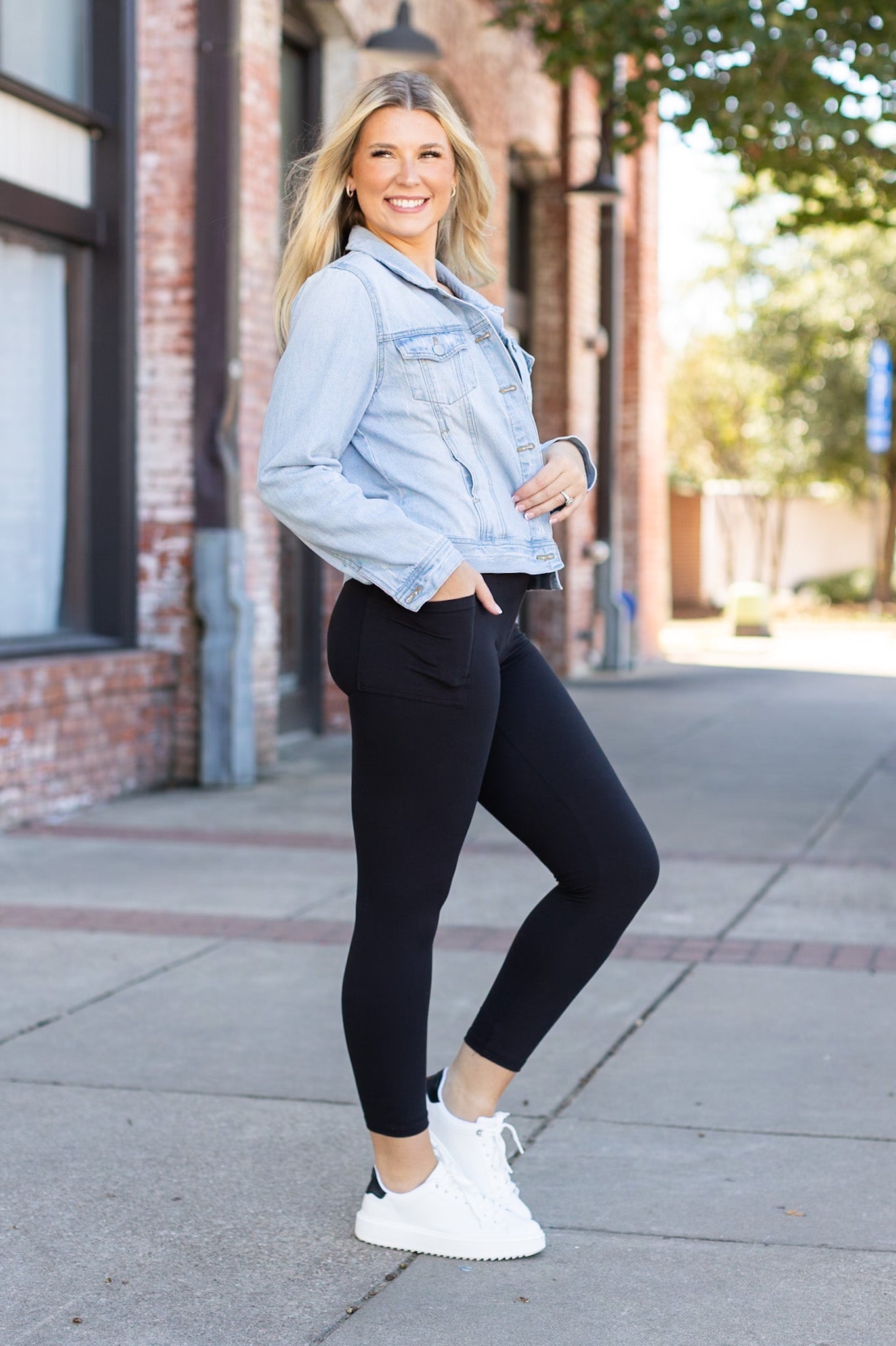 Ready to Ship  | The Alana -    7/8 Ankle Length BLACK Leggings with Pockets