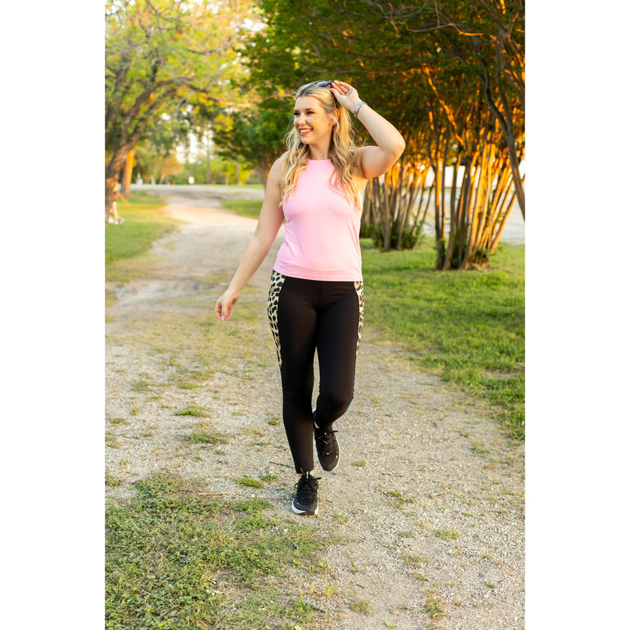 Ready to Ship | The Gianna Leopard Panel Sculpting Leggings