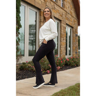 Ready to Ship | The Fiona - Black Flare Leggings WITH POCKETS