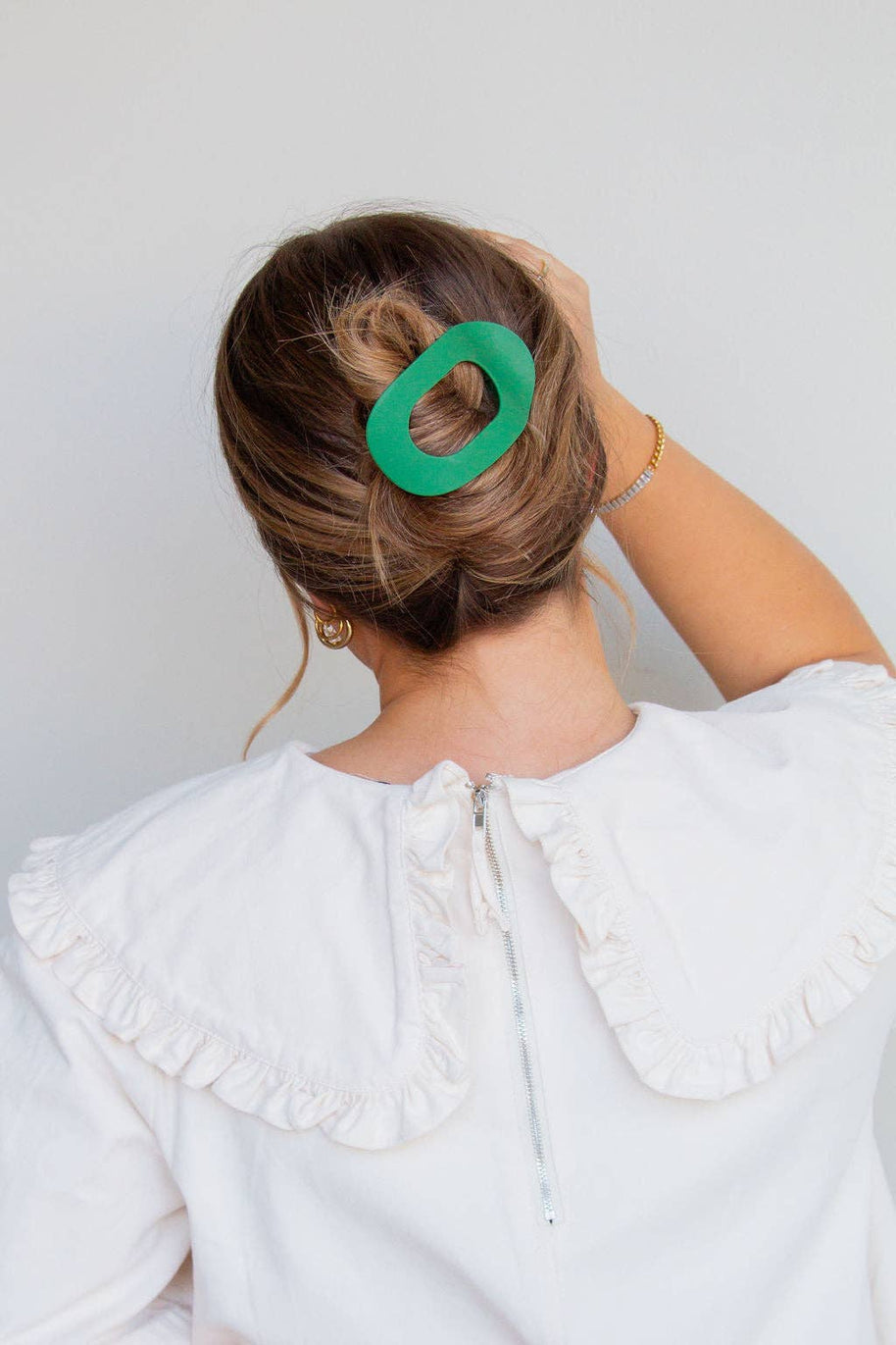 Circle Cutout Flat Claw Clip