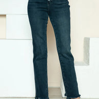 97d55af7-fb0b-43d4-80e5-c89d35c9db02-Max