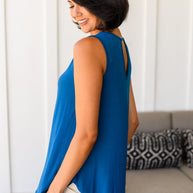 Greater than Great Keyhole Detail Tank in Teal