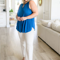 Greater than Great Keyhole Detail Tank in Teal