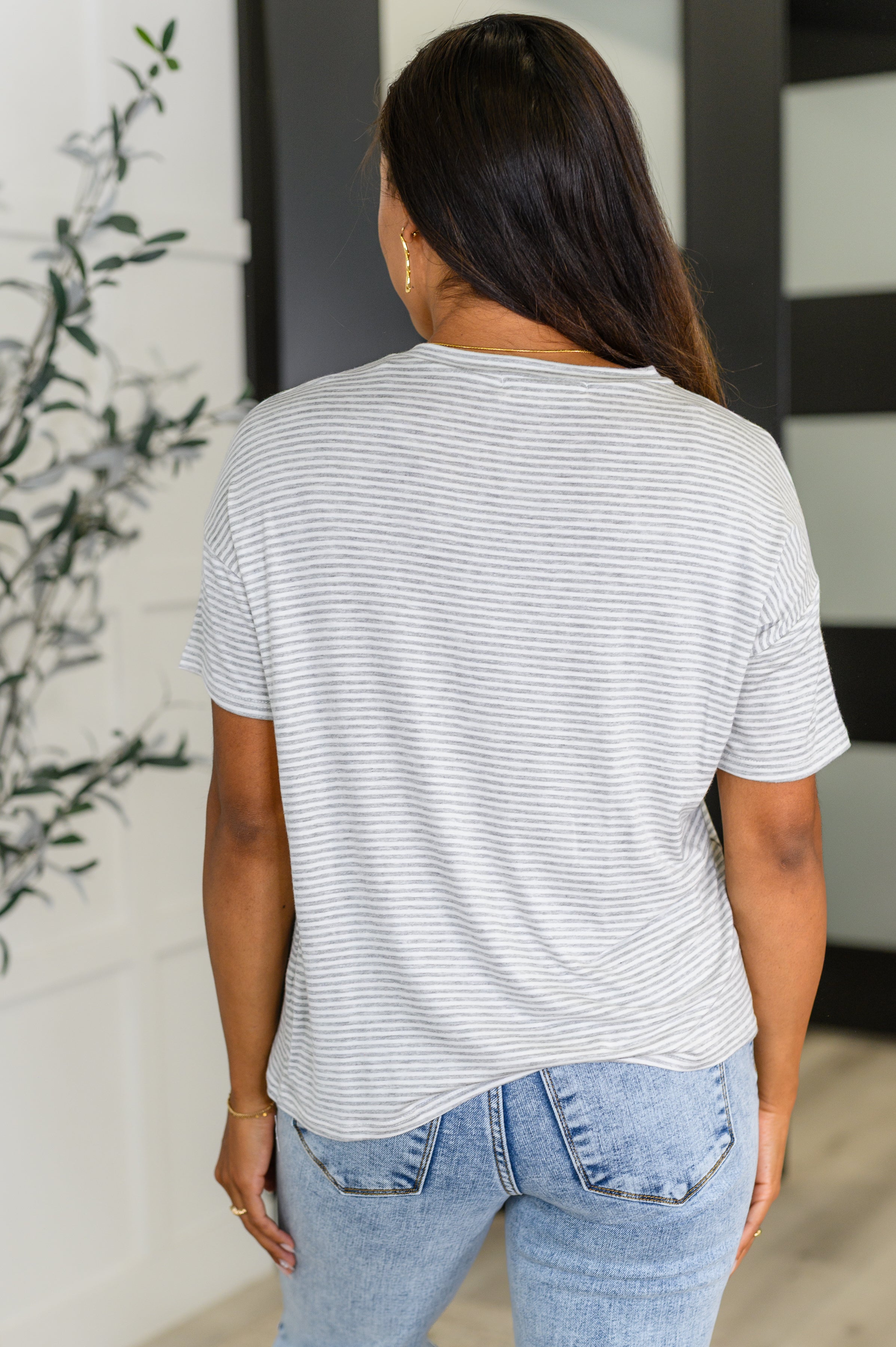 Mood Swingin' Casual Drop Shoulder Tee in Grey