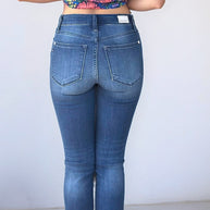 Mystic Edge Capris - Judy Blue