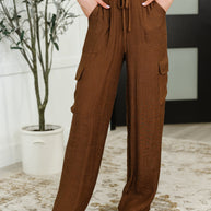 Off Duty Straight Leg Cargo Pants in  Brown