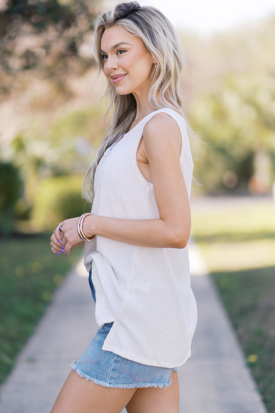 Ivory Basic - Tank