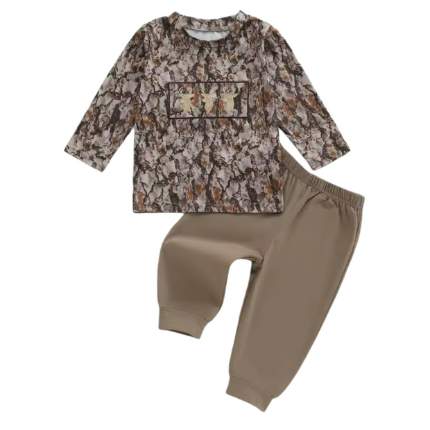 Camo Buck Lounge Set