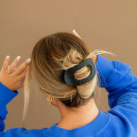 Circle Cutout Flat Claw Clip