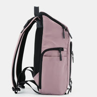 dd67e1e9-07fc-413c-80a4-caf83ecaa1b9-Max