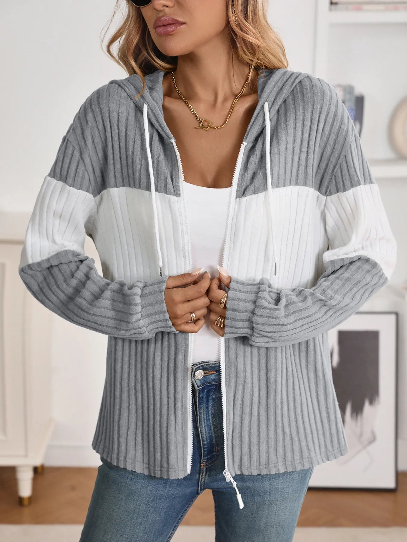 e08b8e02454f44e7993b3d11fbc42e5f-Max-Origin